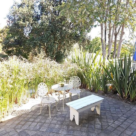 Stannards Guest Lodge 4 Star B&B, Knysna Exterior photo