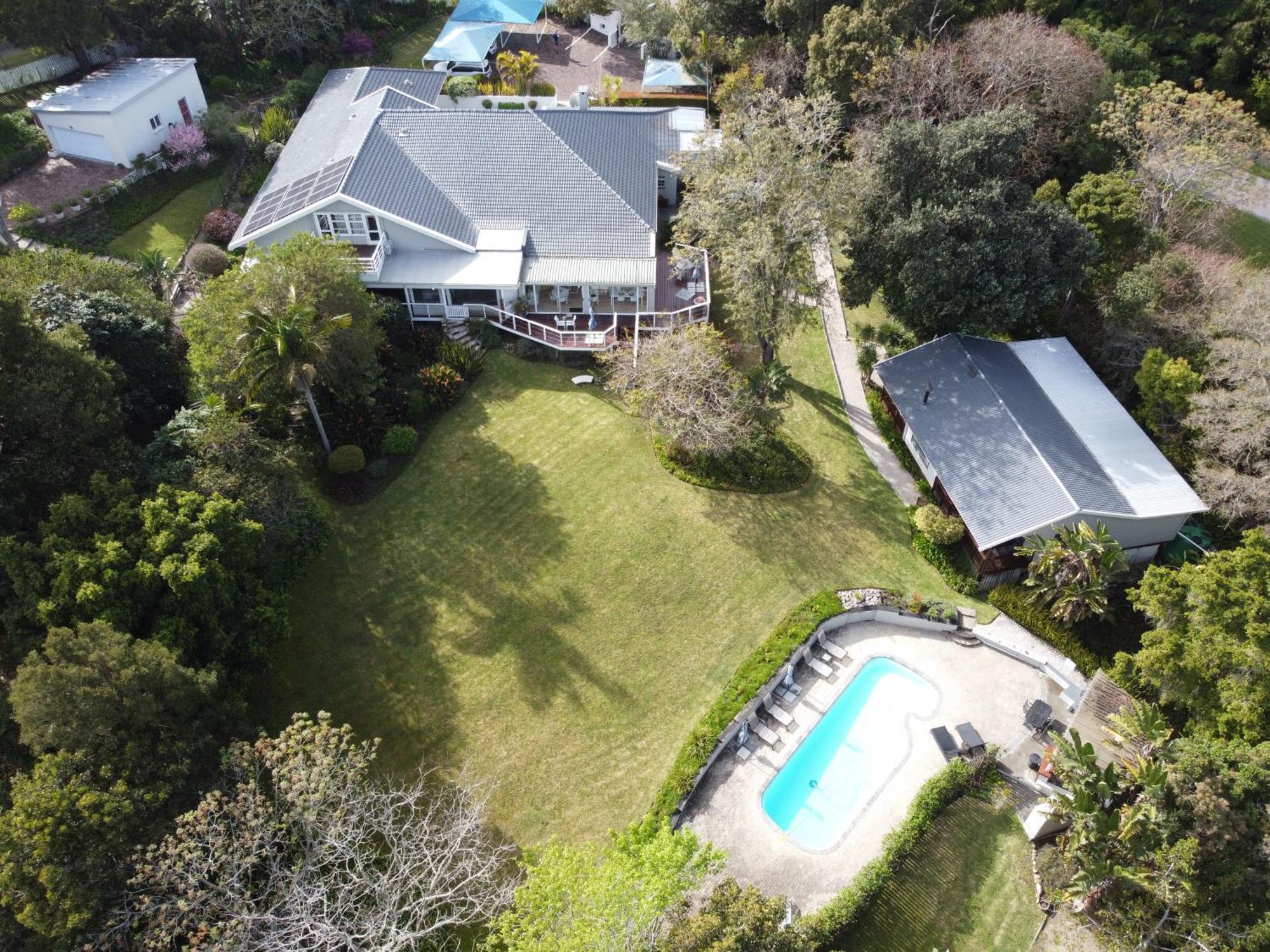 Stannards Guest Lodge 4 Star B&B, Knysna Exterior photo