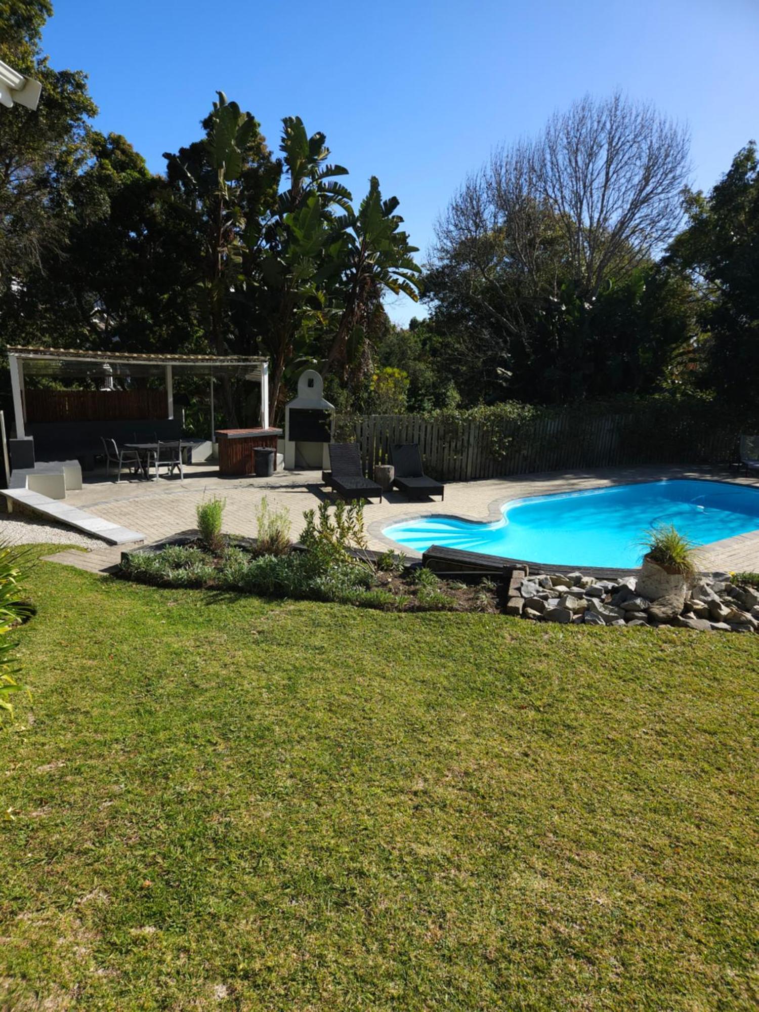 Stannards Guest Lodge 4 Star B&B, Knysna Exterior photo