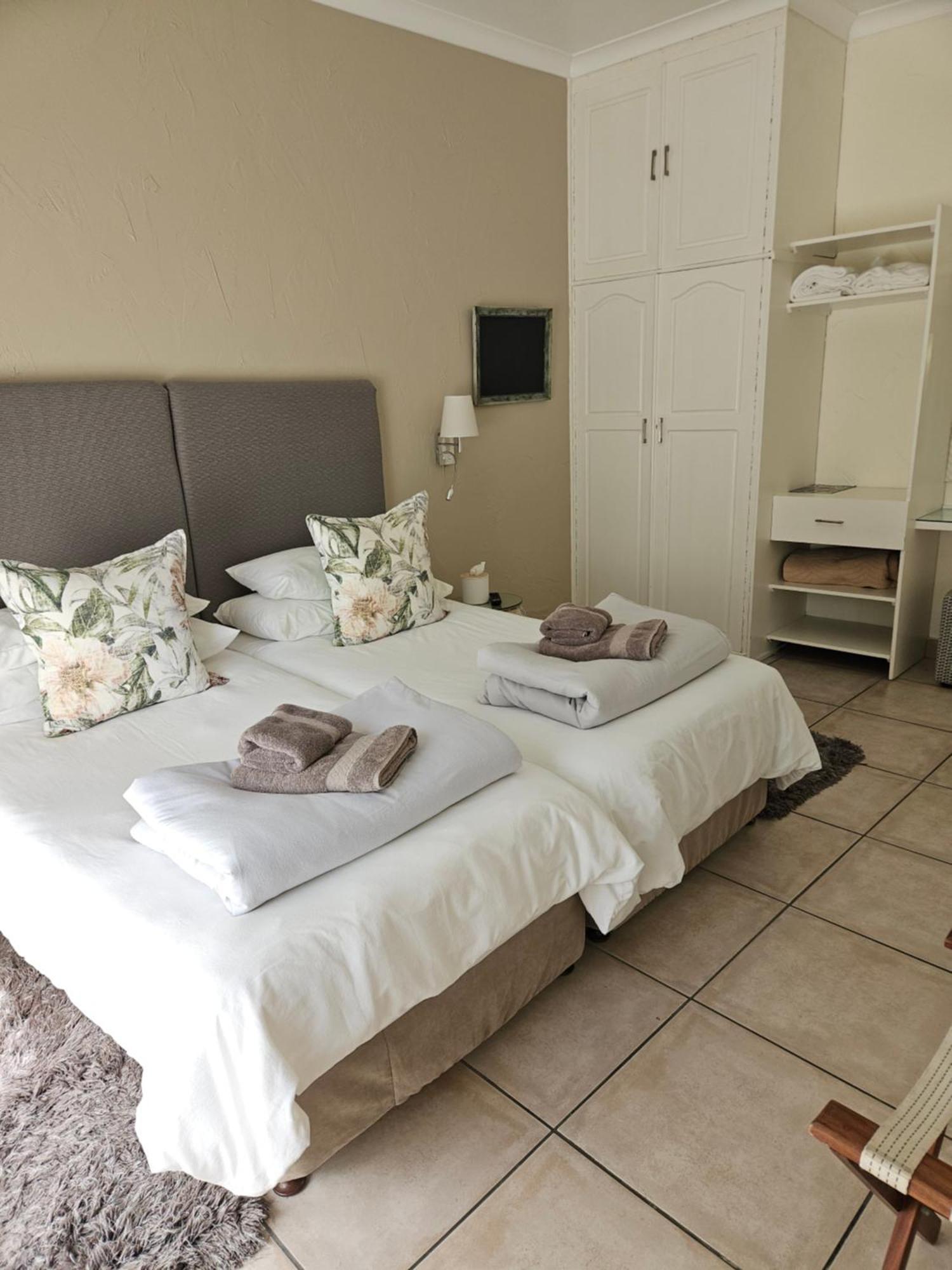 Stannards Guest Lodge 4 Star B&B, Knysna Exterior photo