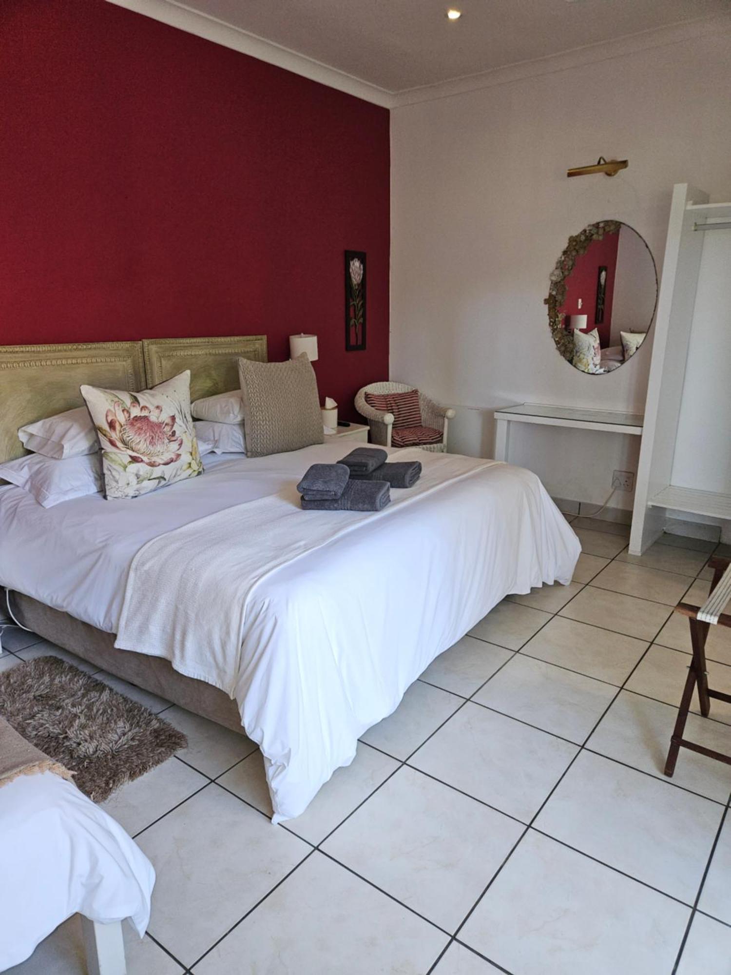 Stannards Guest Lodge 4 Star B&B, Knysna Exterior photo